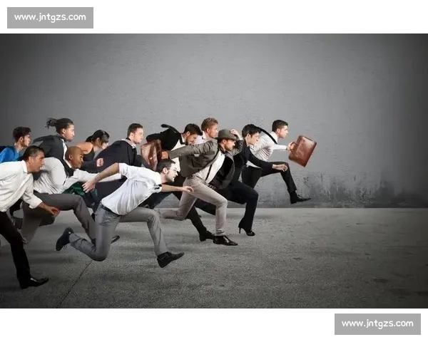 放下身段,让管理回归本质:别让 “高高在上” 毁了团队战斗力 放下身段,让管理回归本质:别让 “高高在上” 毁了团队战斗力